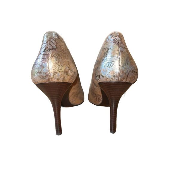 Nine West Silver & Gold Butterfly Pattern Leather Pump Womens Size 10 - Picture 7 of 12